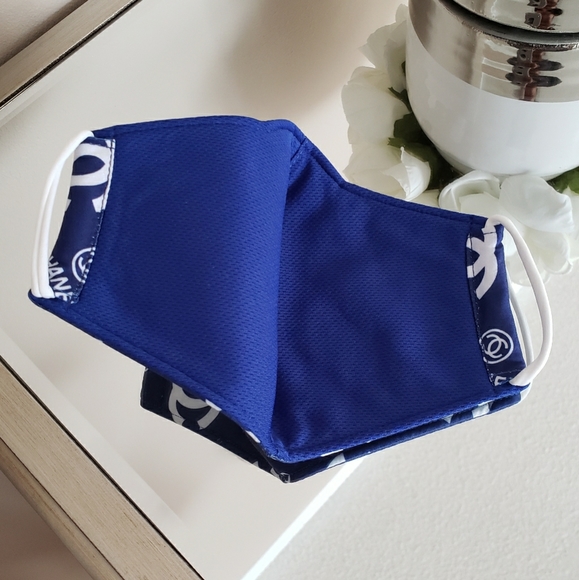 Designer Face Mask - LAST ONE! 💙 - Picture 3 of 3